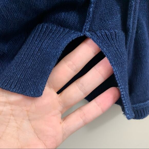 Splendid Knit Seamed Front Pocket Split Side Scoop Neck Navy Blue Sweater - Picture 4 of 5